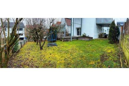 Kernsaniert & Provisionsfrei: Haus-im-Haus mit XL-Privatgarten, Carport und Stellplätzen - Reutlingen Rommelsbach