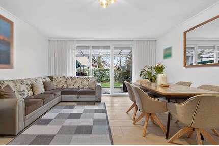 Haus zum Kaufen in Mannheim Käfertal 569.000,00 € 145 m² - Mannheim / Käfertal