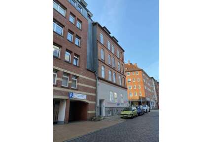 Wohnung zum Mieten in Kiel 1.114,52 € 65.56 m²