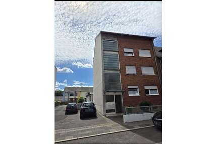 Haus zum Kaufen in Hürth 1.200.000,00 € 280 m²