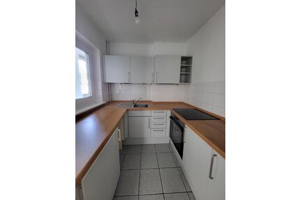 HH-Wandsbek, nähe Eichtalpark, 2 Zimmerwohnung, Balkon, sofort frei! - Hamburg