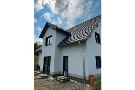 Modernes Einfamilienhaus - 430.000,00&nbsp;EUR Kaufpreis, ca.&nbsp; 155,00&nbsp;m&sup2; in Herrnhut (PLZ: 02747)