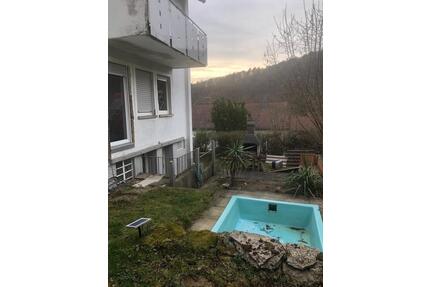 Zweifamilienhaus - 250.000,00&nbsp;EUR Kaufpreis, ca.&nbsp; 124,50&nbsp;m&sup2; in Gemünden am Main (PLZ: 97737)