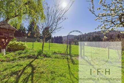Haus zum Mieten in Bollschweil 1.950,00 € 145 m²