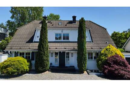 Haus zum Kaufen in Meerbusch 2.490.000,00 € 340 m²