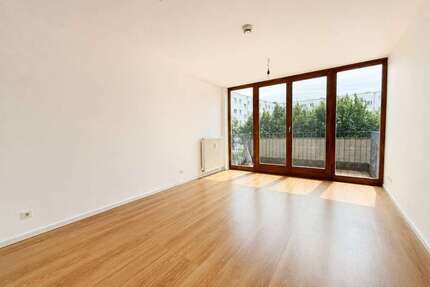Wohnung zum Mieten in Velten 950,00 € 82 m²