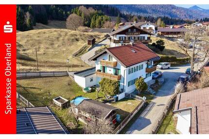 3-Parteienhaus oder Eigenheim mit Vermietungsmöglichkeit - Wallgau