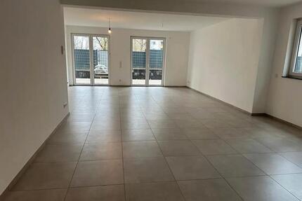 Neubauwohnung mit Terrasse – Saarbrücken-Eschberg