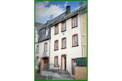 Liebevoll renoviertes & voll möbliertes Ferienhaus mit 3 Wohnungen Nähe Bernkastel-Kues (Mittelmosel) Schlüssel er... - Zeltingen-Rachtig