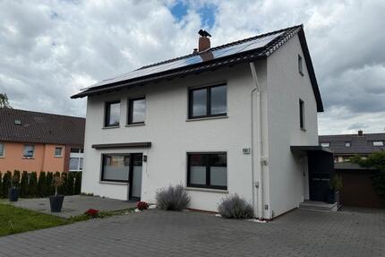 Modernisiertes 1-2 Familienhaus mit zusätzlichen Baugrundstück - Bad Oeynhausen