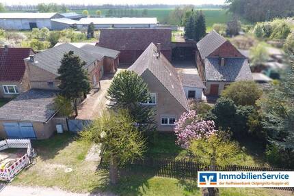 Idyllisches Hofensemble mit 2.453 m² Grundstück - perfekt für Individualisten und Macher - Wusterhausen Lögow