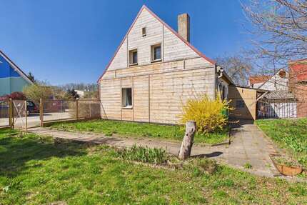 Haus zum Kaufen in Finsterwalde 59.000,00 € 112.08 m²