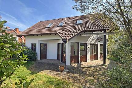 Haus zum Kaufen in Idstein 648.000,00 € 127 m²