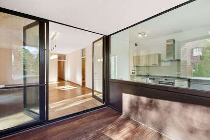 Wohnung zum Kaufen in Düsseldorf-Oberkassel 1.040.000,00 € 121 m²