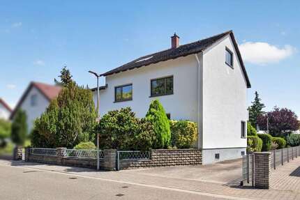 Haus zum Kaufen in Rheinstetten 679.000,00 € 205 m²