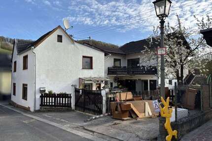 Haus zum Kaufen in Remagen-Unkelbach 199.000,00 € 157.53 m²