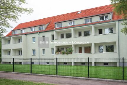1 Zimmer Wohnung im Kiefernweg 7 - Neu-Bochow mit Balkon - Groß Kreutz (Havel)