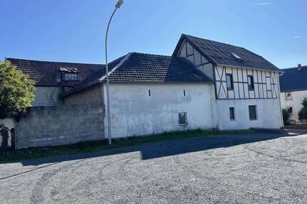 Haus zum Kaufen in Dahlem- Schmidtheim 149.000,00 € 134 m²