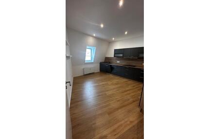 DG-Wohnung 80qm, Altbau in Alt-Arnsberg Zentrum ab sofort