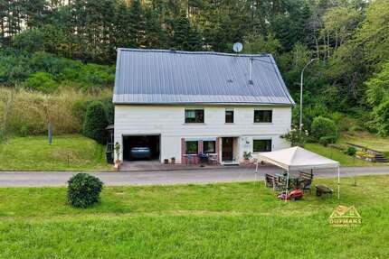 Haus zum Kaufen in Rhaunen 189.000,00 € 128 m²