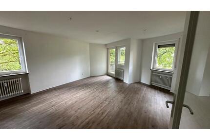 Weitläufige 4-Zimmer-Wohnung mit 2 Balkonen - Neuried