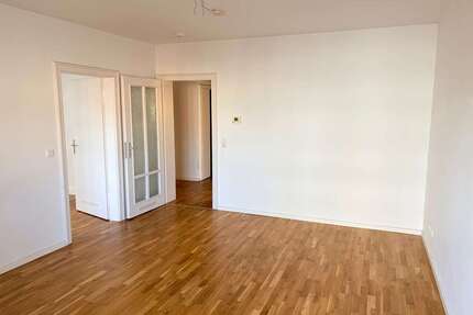 Wohnung zum Mieten in Nürnberg 668,20 € 52.99 m²