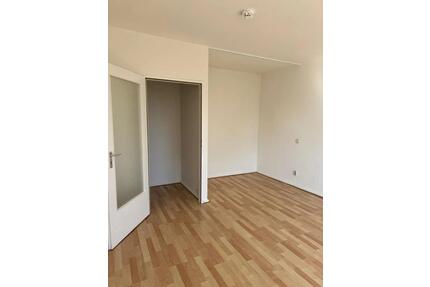 2003244|5|-263|-622|-6793 - 352,00&nbsp;EUR Kaltmiete, ca.&nbsp; 31,11&nbsp;m&sup2; in Berlin (PLZ: 12353) Neukölln