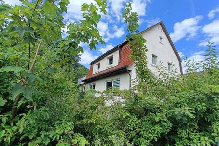 Haus mit großem Garten und Scheune in Lustnau - Tübingen