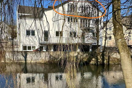 Dachgeschoßwohnung mit Balkon, Blick ins Grüne, Erstbezug nach Sanierung - Rohrbach