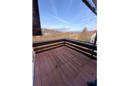 Charmante Wohnung mit Balkon und Blick über die Stadt - Eisenach