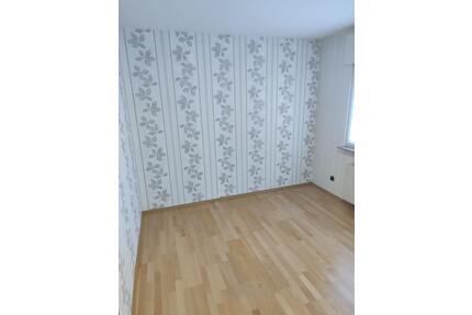 Haus zu vermieten - 1.390,00&nbsp;EUR Kaltmiete, ca.&nbsp; 143,00&nbsp;m&sup2; in Waldmohr (PLZ: 66914)