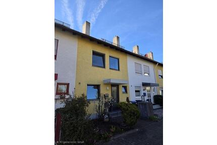 Ruhiges 4 Zimmer Reihenmittelhaus mit Westterasse und Garten - Königsbrunn