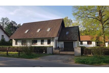 Haus in Wald und Seenähe - 1.650,00&nbsp;EUR Kaltmiete, ca.&nbsp; 126,00&nbsp;m&sup2; in Oranienburg (PLZ: 16515)