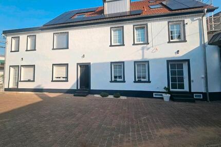 Exklusives Wohnhaus mit Pool und PV - Albisheim (Pfrimm)