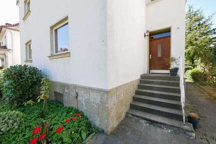 Haus zum Kaufen in Büren 319.000,00 € 202.05 m²