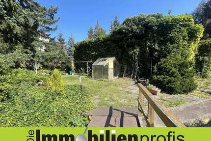 Grundstück zu verkaufen in Oelsnitz 30.000,00 € 1090 m²