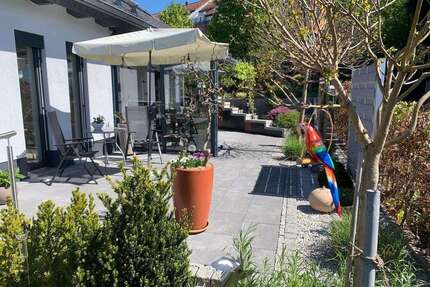 Haus zum Kaufen in Neustrelitz 950.000,00 € 215 m²