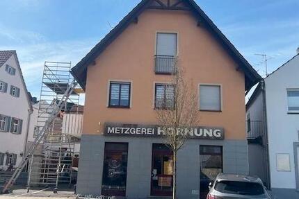 *SOFORT BEZIEHBAR* Großzügige 3 Zimmer-Dachgeschosswohnung in zentraler Lage von OberaurachTrossenfurt!