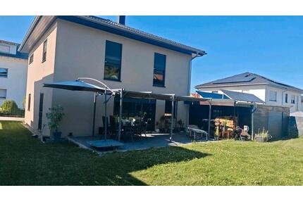 KFW40 Einfamilienhaus EFH - 740.000,00&nbsp;EUR Kaufpreis, ca.&nbsp; 130,00&nbsp;m&sup2; in Griesingen (PLZ: 89608)