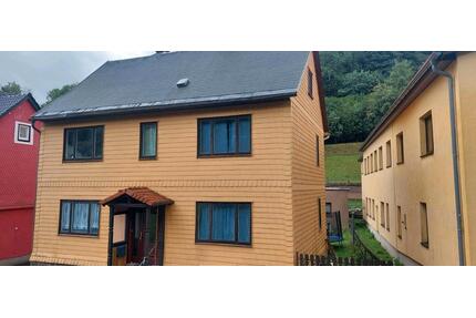 Einfamilienhaus zu verkaufen - 90.000,00&nbsp;EUR Kaufpreis, ca.&nbsp; 140,00&nbsp;m&sup2; in Steinbach-Hallenberg (PLZ: 98587)