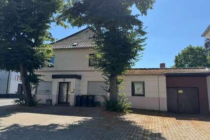 Haus zum Kaufen in Wegberg 185.000,00 € 155 m²