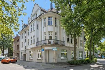 Haus zum Kaufen in Mülheim an der Ruhr 1.300.000,00 € 632 m²