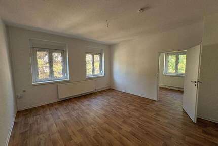 Wohnung zum Mieten in Bernburg 387,18 € 64.53 m²