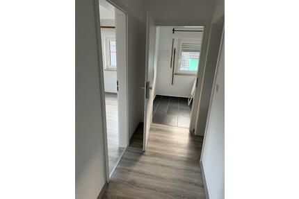 Mietwohnung - 1.300,00&nbsp;EUR Kaltmiete, ca.&nbsp; 90,00&nbsp;m&sup2; in Mühlacker (PLZ: 75417)