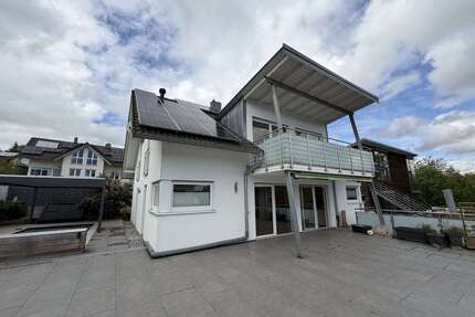 Haus zum Mieten in Fridingen an der Donau 1.980,00 € 245 m²