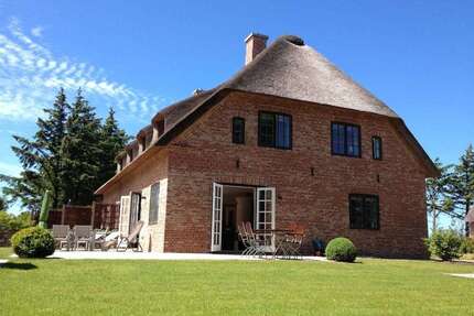 Haus zum Kaufen in Utersum 1.237.000,00 € 126.43 m²