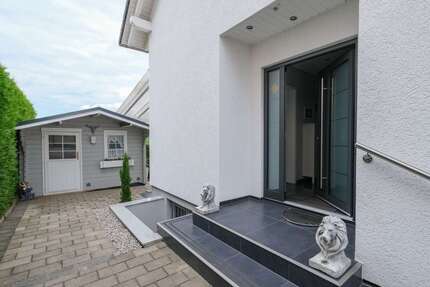 Haus zum Kaufen in Bad Krozingen 990.000,00 € 210 m²