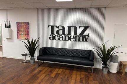 Kursraum Tanzraum Fitnessraum Yogaraum in Stuttgart stundenweise