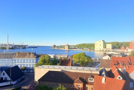 4-Zimmer-Wohnung in zentraler Lage mit Fördeblick zum Verkauf - Flensburg Altstadt