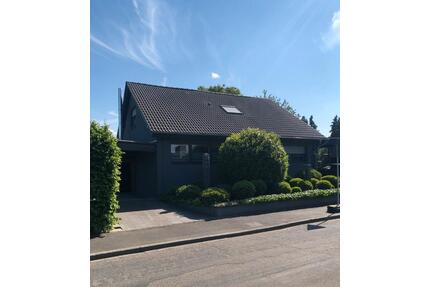 Einfamilienhaus freistehend Garage Carport 230gm WohnNutzfläche - Neukirchen-Vluyn